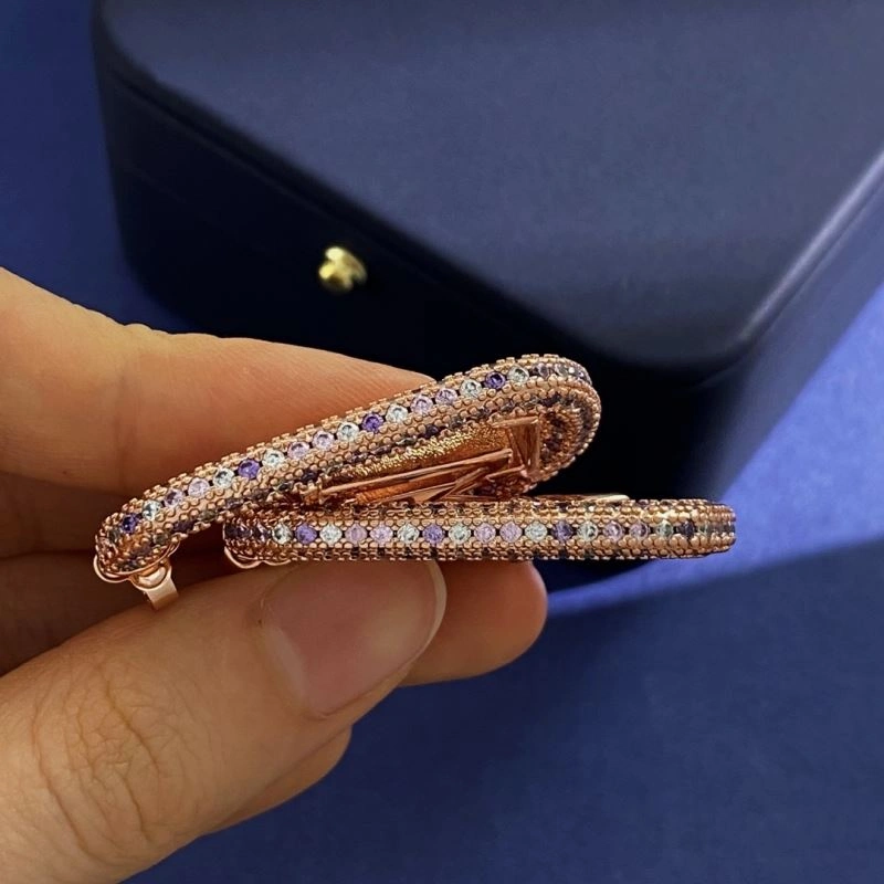 Louis Vuitton Earrings Timeless 251708