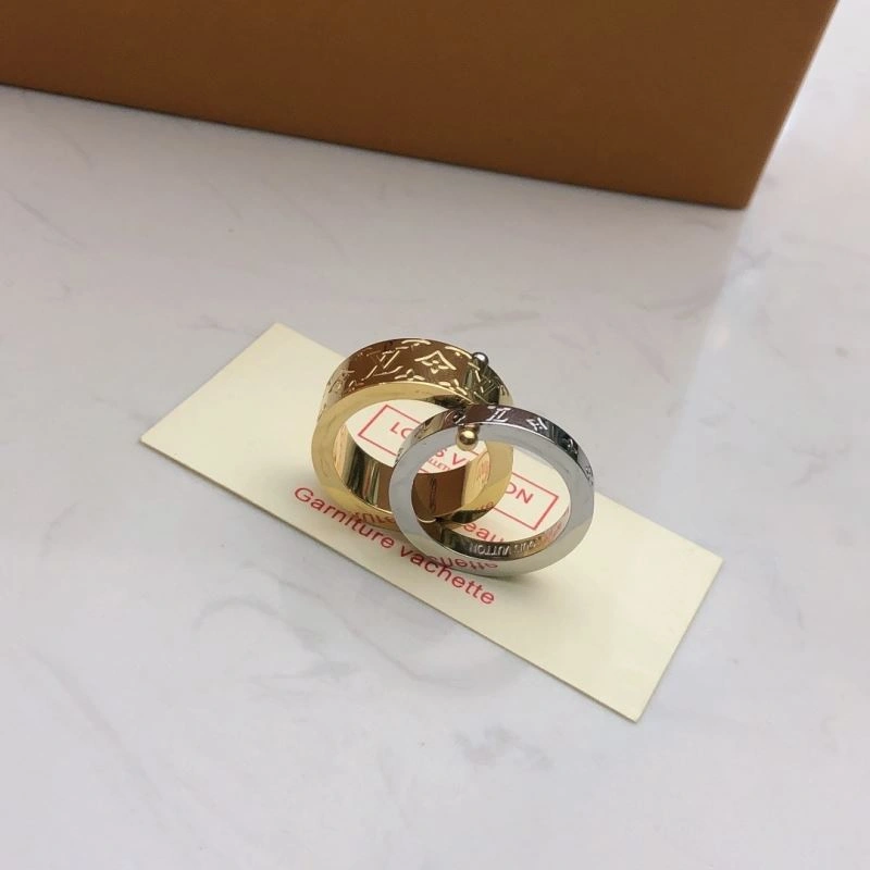 EyeCatching Louis Vuitton Earrings 251532