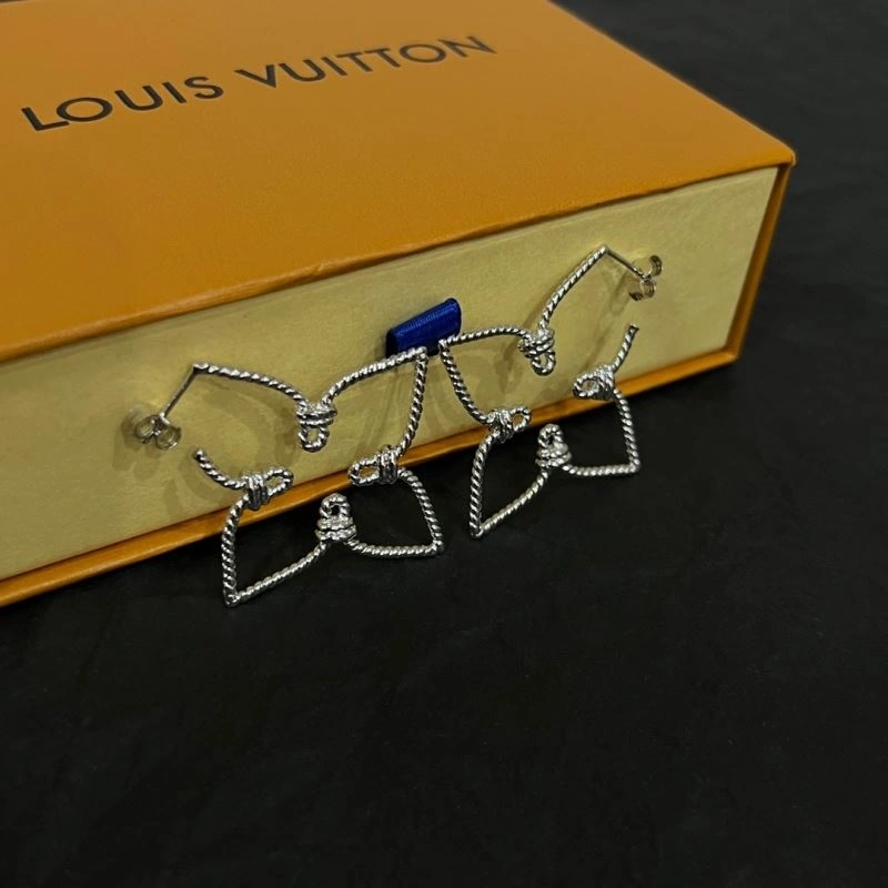 Louis Vuitton Earrings Compact 251522
