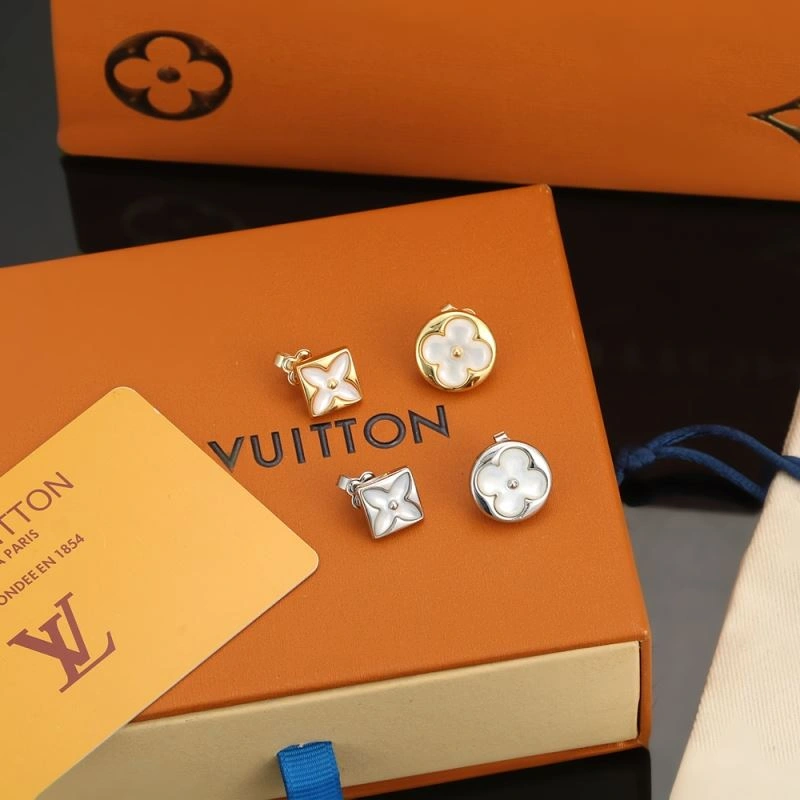 Louis Vuitton Earrings Effortless 251541