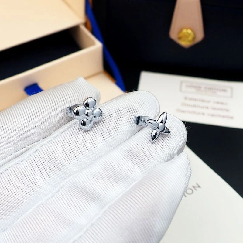 Louis Vuitton Earrings Unique 251088