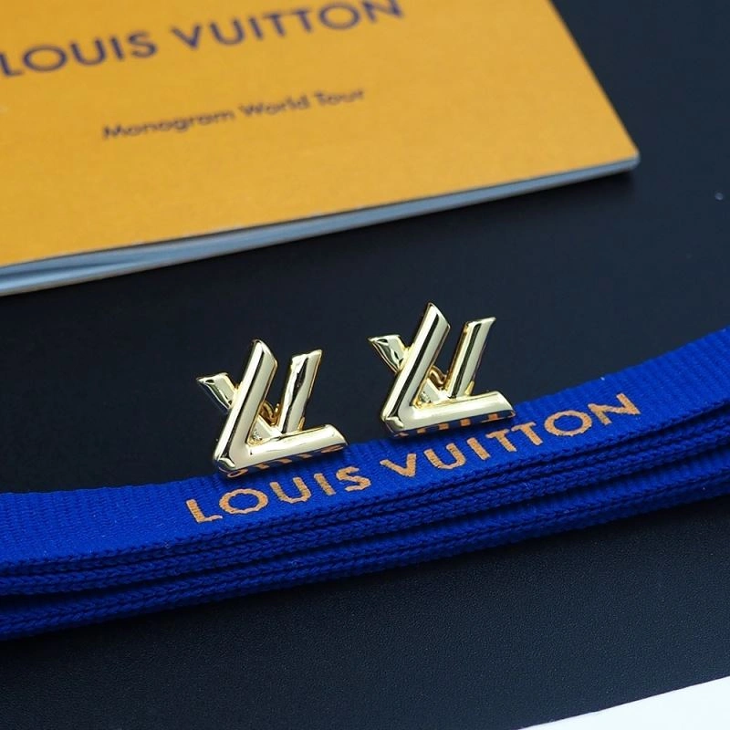Louis Vuitton Earrings UrbanChic 251093