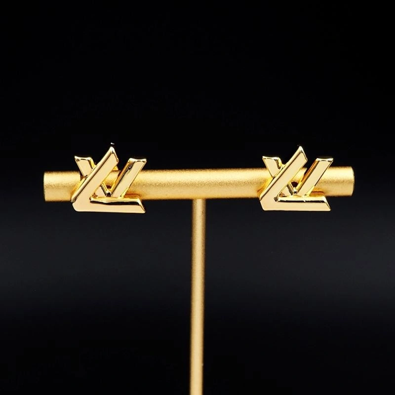 Louis Vuitton Earrings UrbanChic 251093