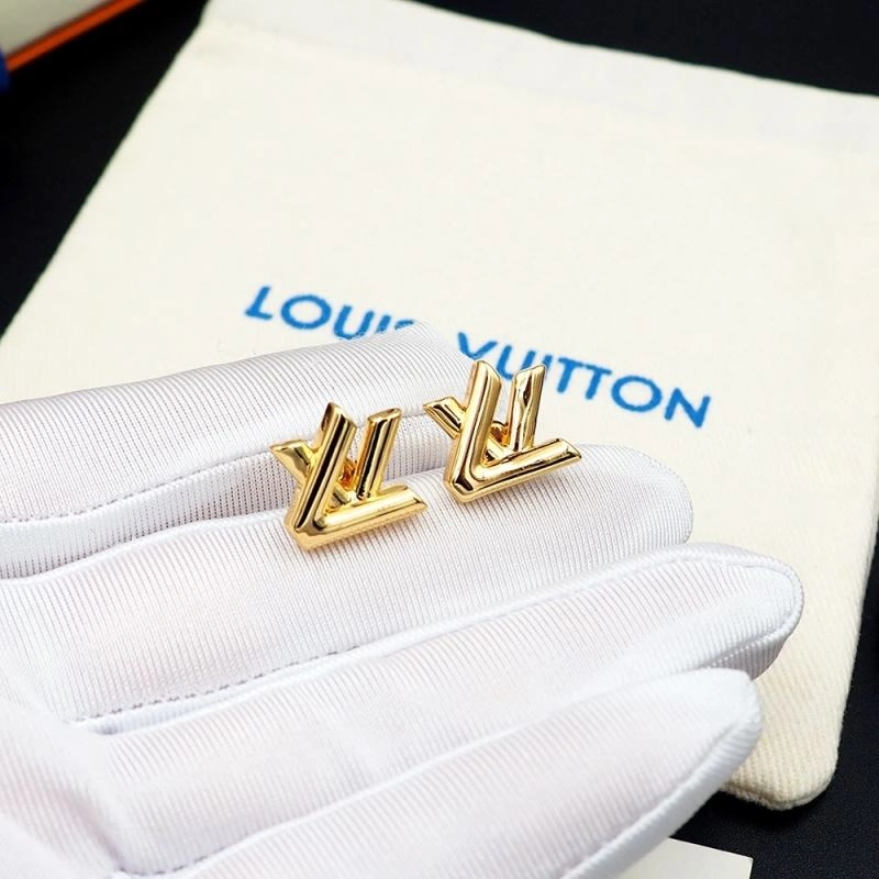Louis Vuitton Earrings UrbanChic 251093