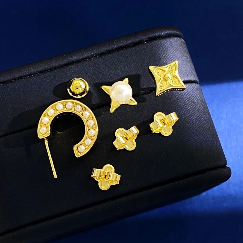 Soft Louis Vuitton Earrings 251099