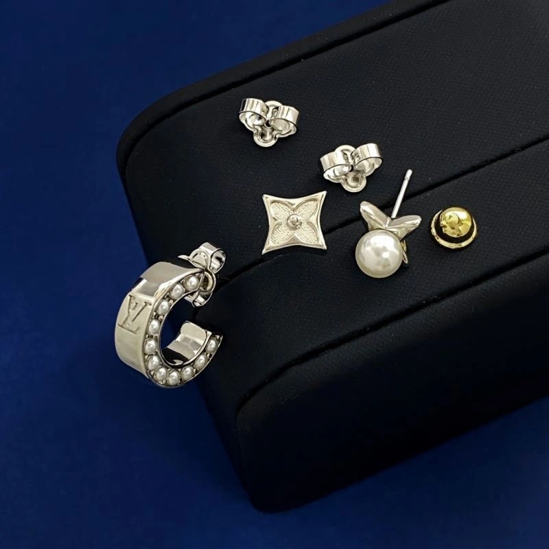 Soft Louis Vuitton Earrings 251099