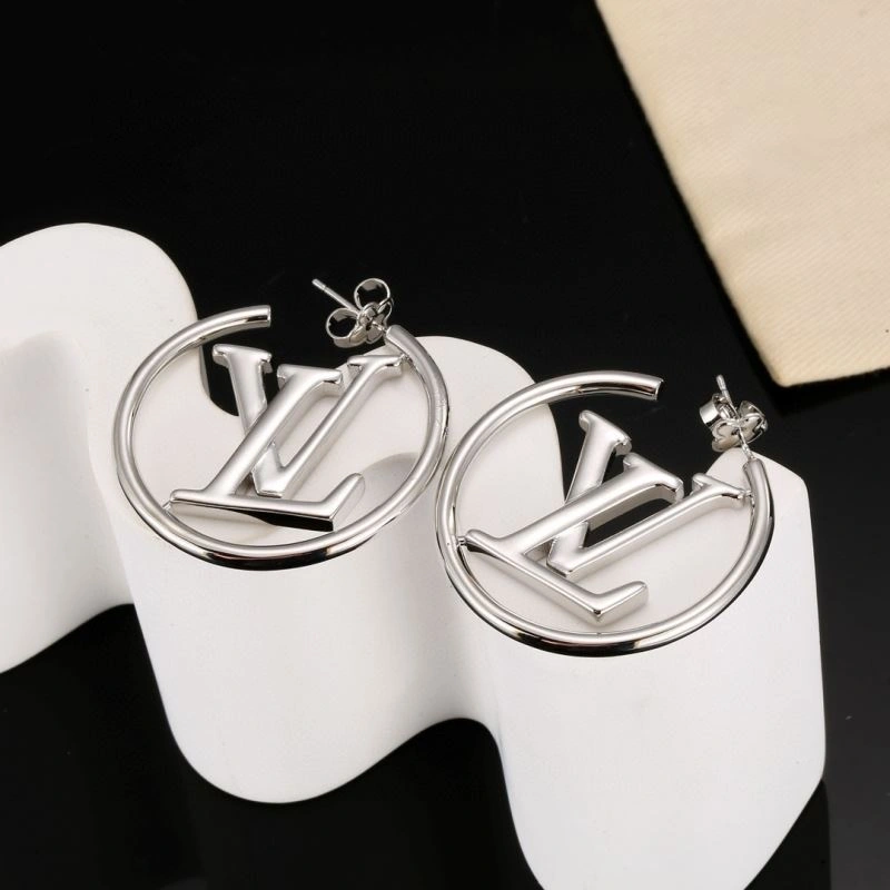 Fashionable Louis Vuitton Earrings 251076