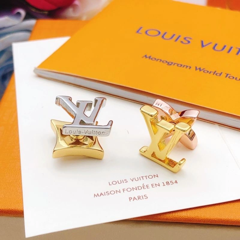Compact Louis Vuitton Earrings 251080