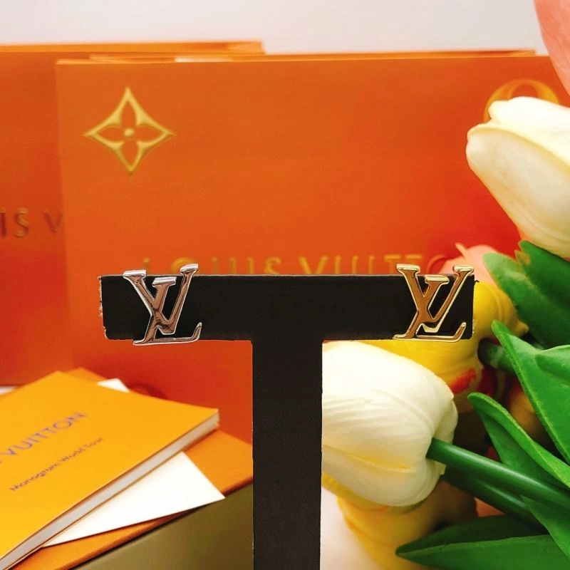Compact Louis Vuitton Earrings 251080