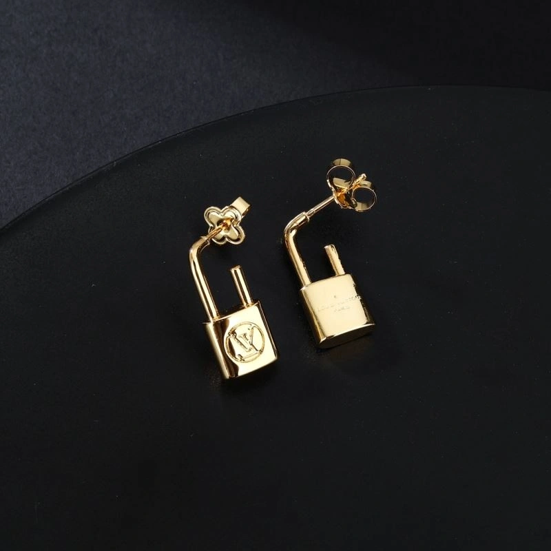 Compact Louis Vuitton Earrings 250953