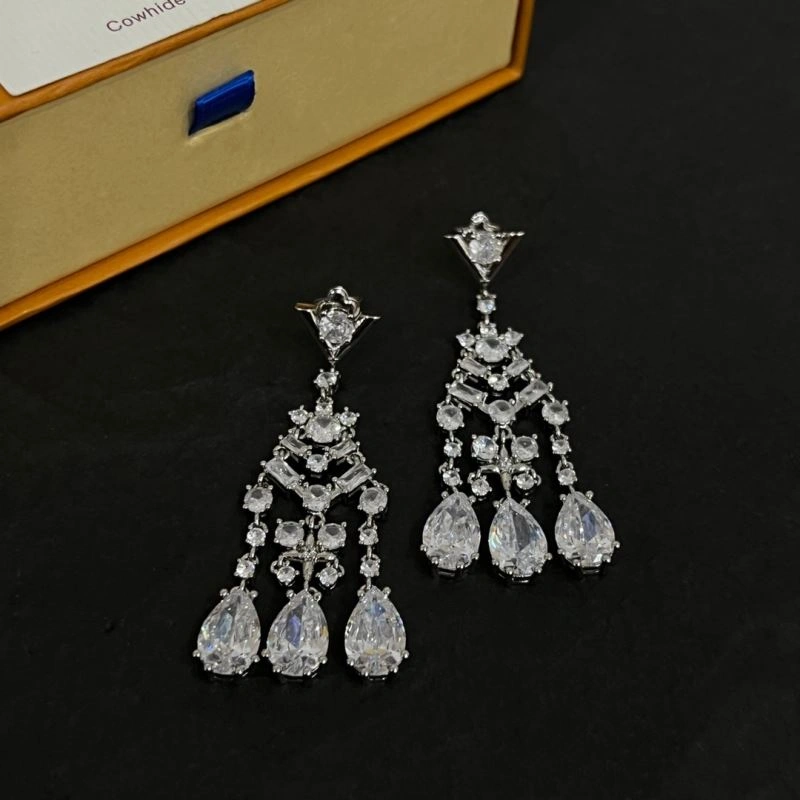 Louis Vuitton Earrings Tailored 250909