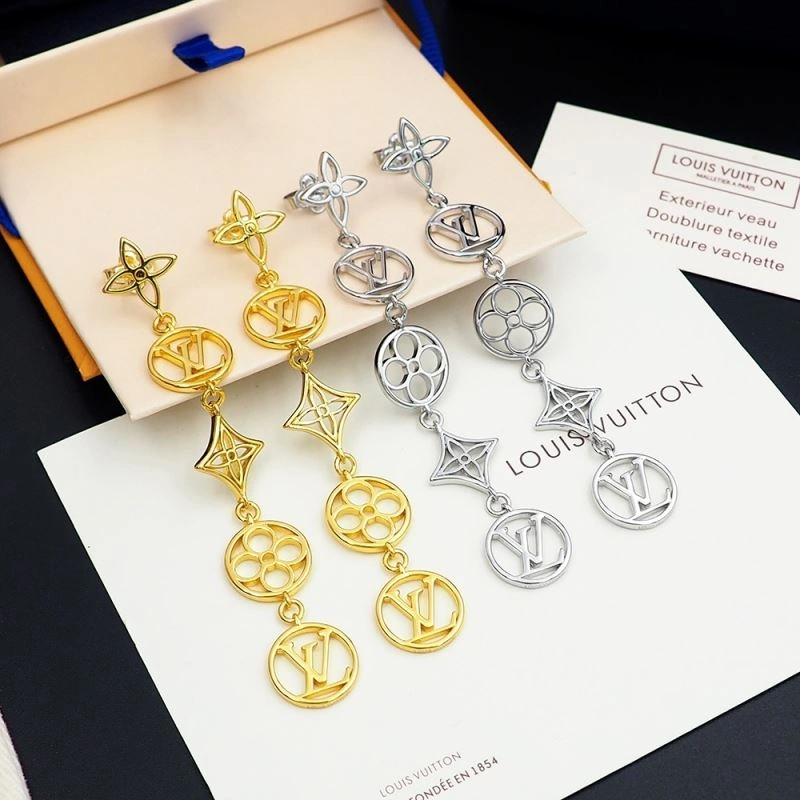 Louis Vuitton Earrings Modern 250674
