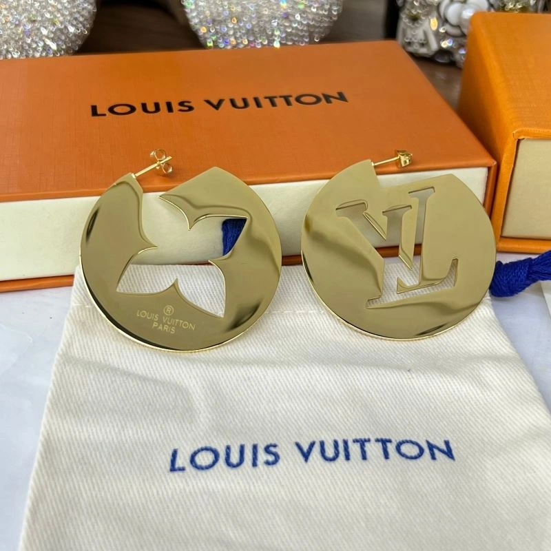 Louis Vuitton Earrings Stretchable 250671