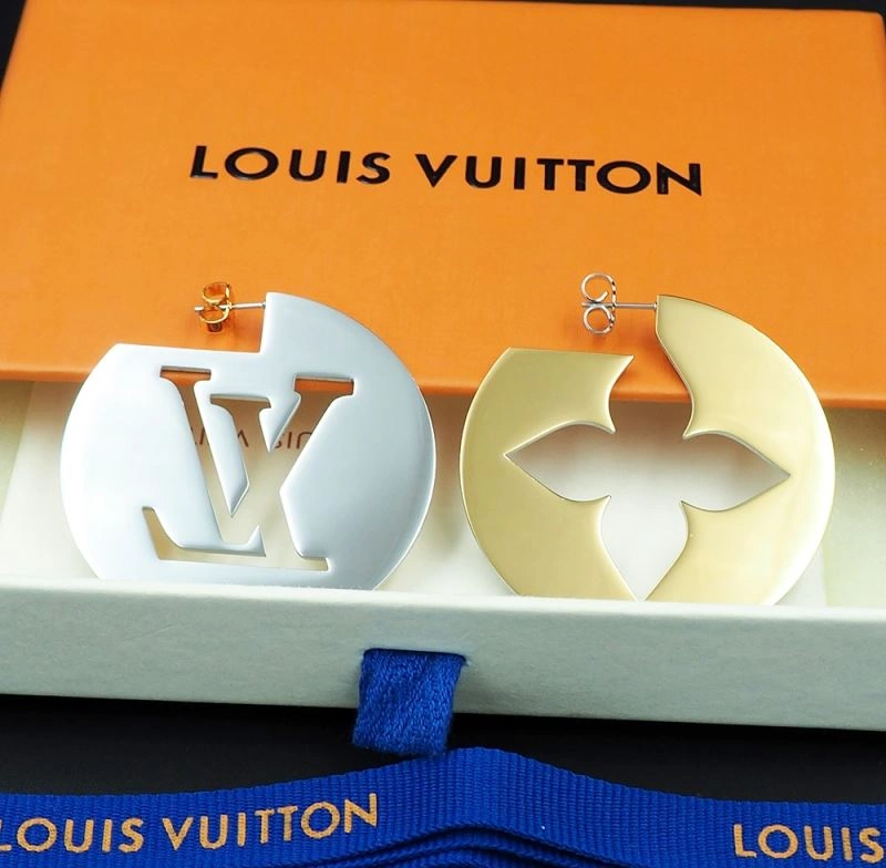 Minimalist Louis Vuitton Earrings 250666