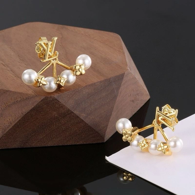 Louis Vuitton Earrings EyeCatching 250663