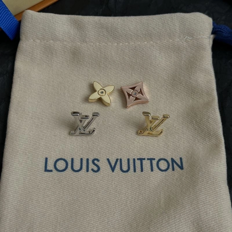 Louis Vuitton Earrings Contemporary 250650