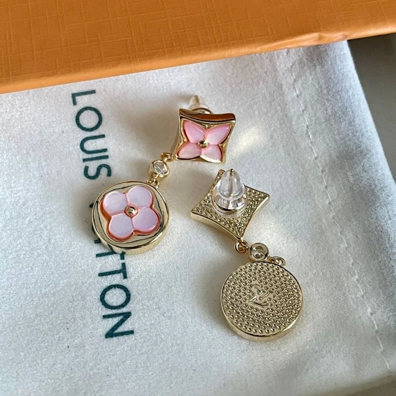 Louis Vuitton Earrings Lightweight 250644