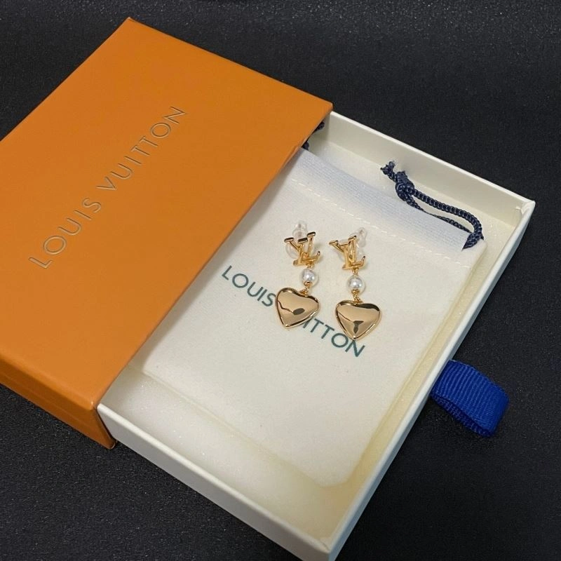 Compact Louis Vuitton Earrings 250626