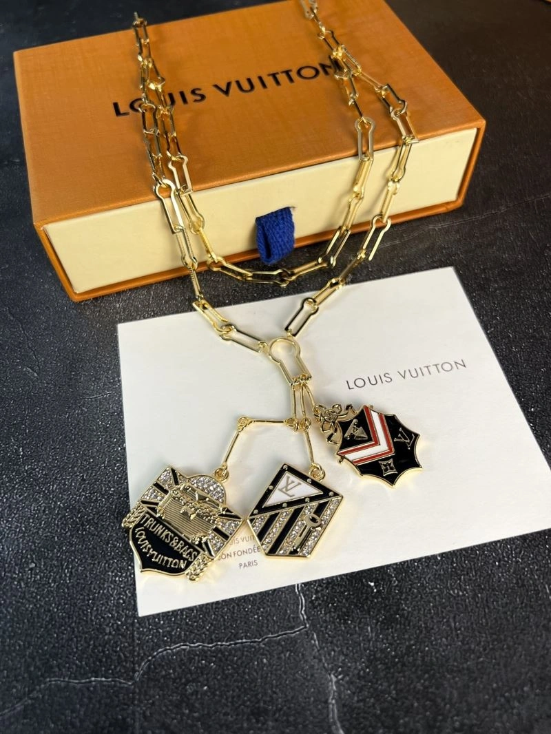 Louis Vuitton Earrings ZipUp 250617