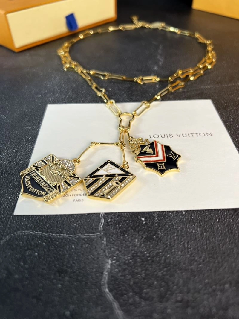 Louis Vuitton Earrings ZipUp 250617