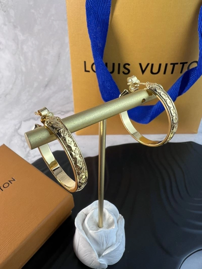 Seasonal Louis Vuitton Earrings 250629