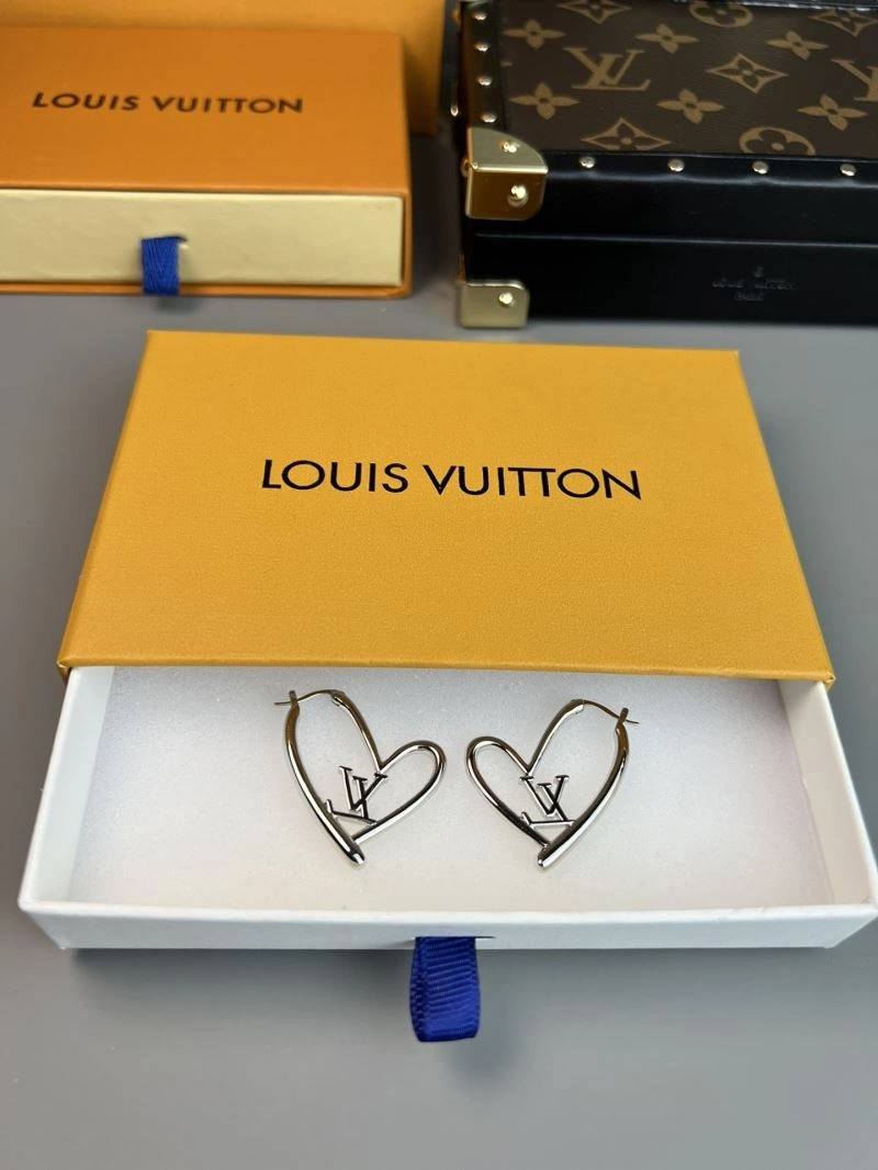 Compact Louis Vuitton Earrings 250618