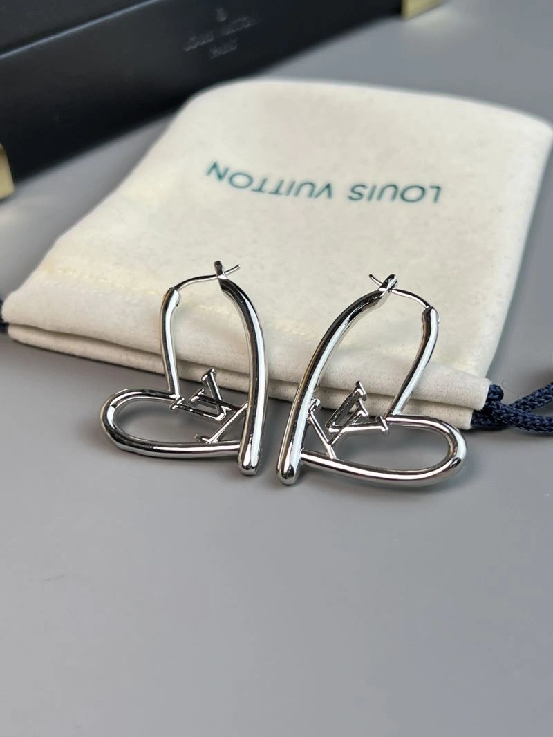 Compact Louis Vuitton Earrings 250618