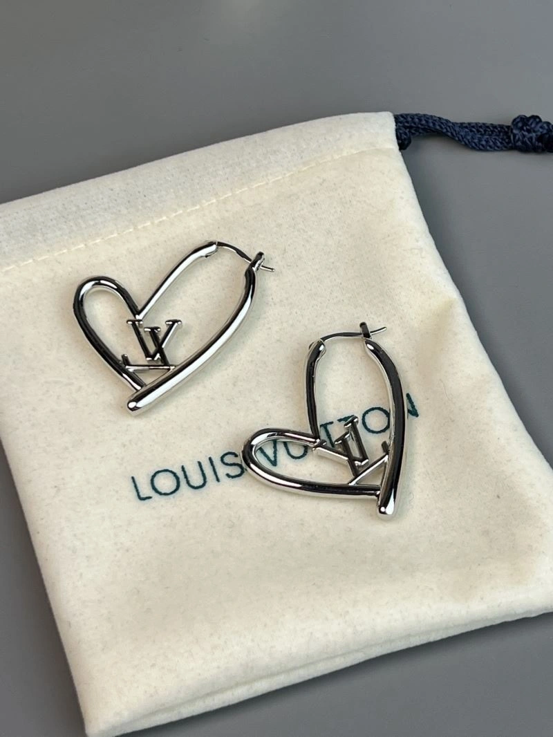 Compact Louis Vuitton Earrings 250618