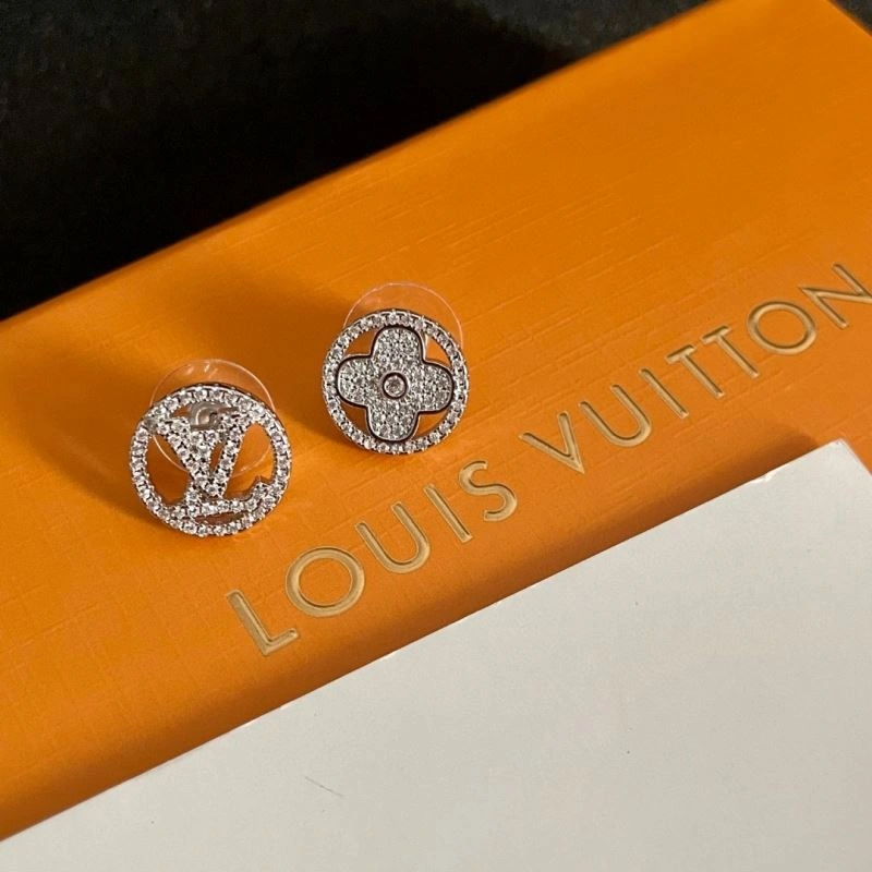 Bright Louis Vuitton Earrings 250637
