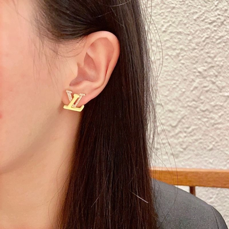 Louis Vuitton Earrings Durable 250628