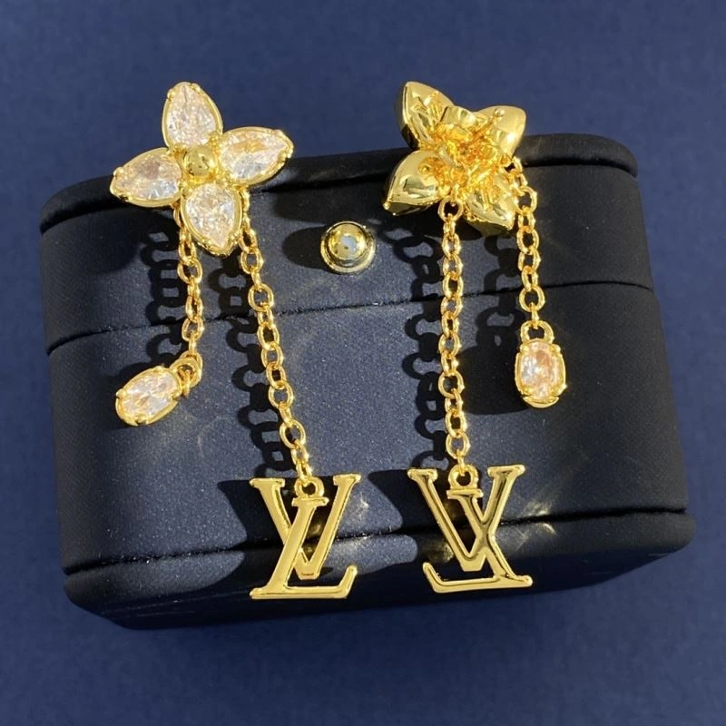 Stylish Louis Vuitton Earrings 250601