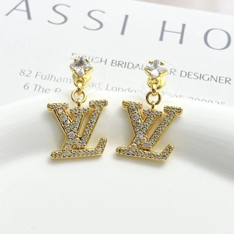 Louis Vuitton Earrings Attractive 250596