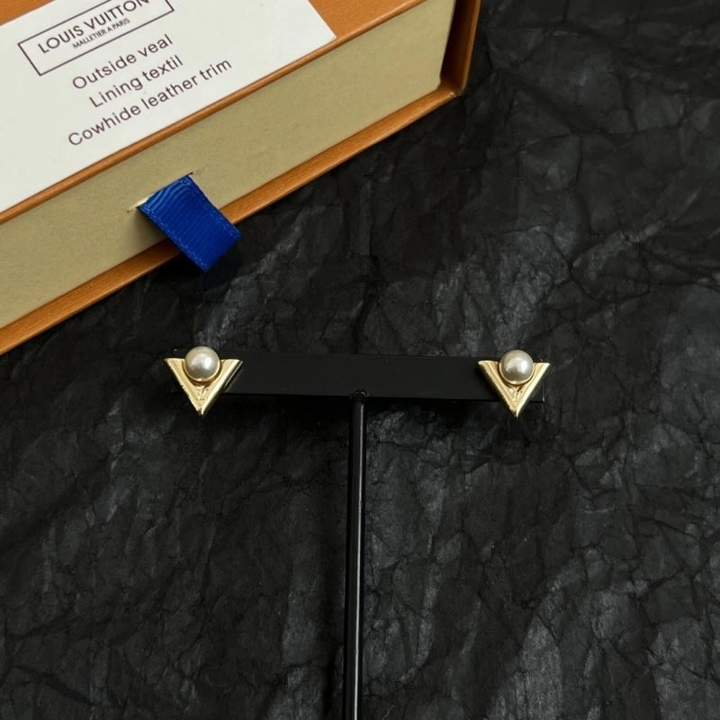 Comfortable Louis Vuitton Earrings 250571