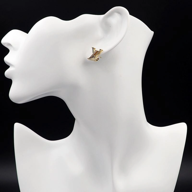 Louis Vuitton Earrings Elegant 250585
