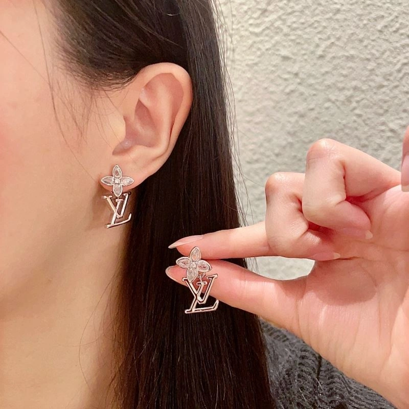 Louis Vuitton Earrings Popular 250220