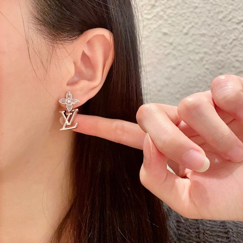 Louis Vuitton Earrings Popular 250220