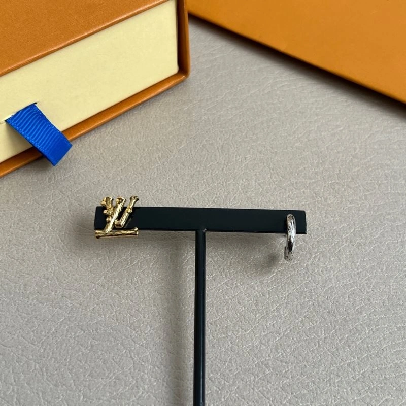 Louis Vuitton Earrings MoistureWicking 250225