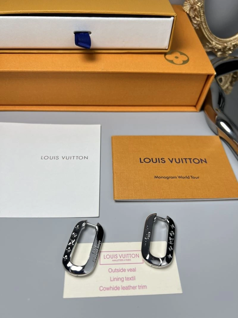 Versatile Louis Vuitton Earrings 250204