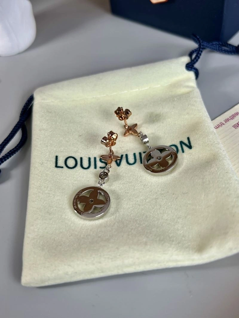 MultiPurpose Louis Vuitton Earrings 250201