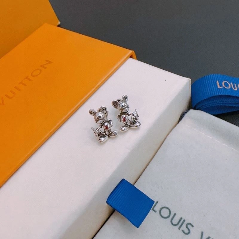 Functional Louis Vuitton Earrings 250171