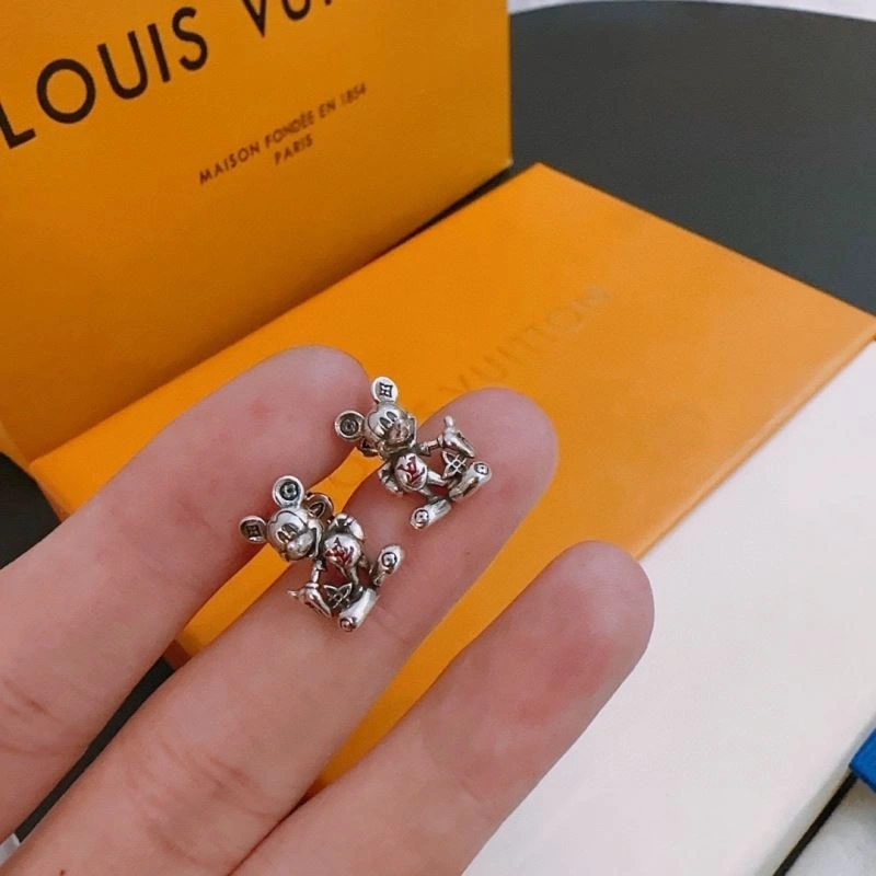 Functional Louis Vuitton Earrings 250171