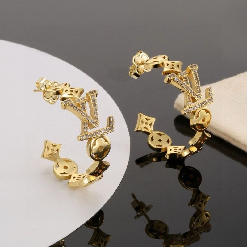 Lightweight Louis Vuitton Earrings 250173
