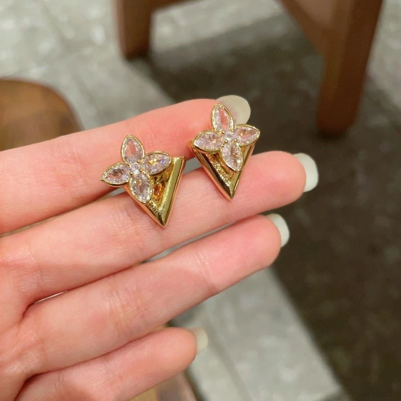 Louis Vuitton Earrings Sustainable 250152