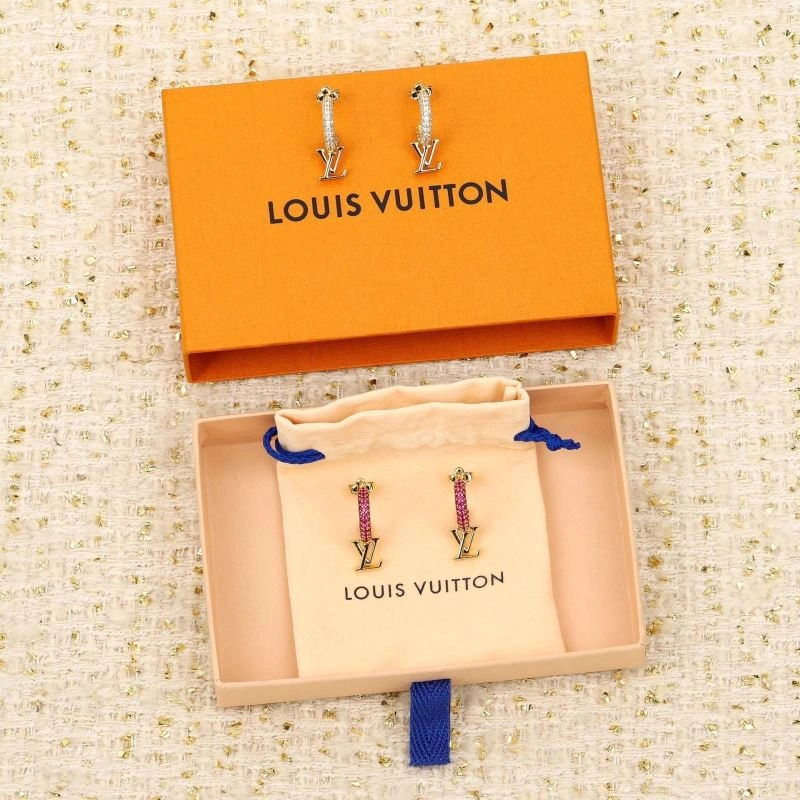 WaterResistant Louis Vuitton Earrings 250131