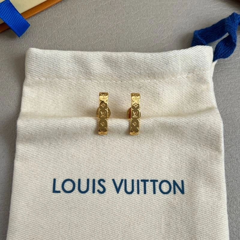 Louis Vuitton Earrings Comfortable 250120