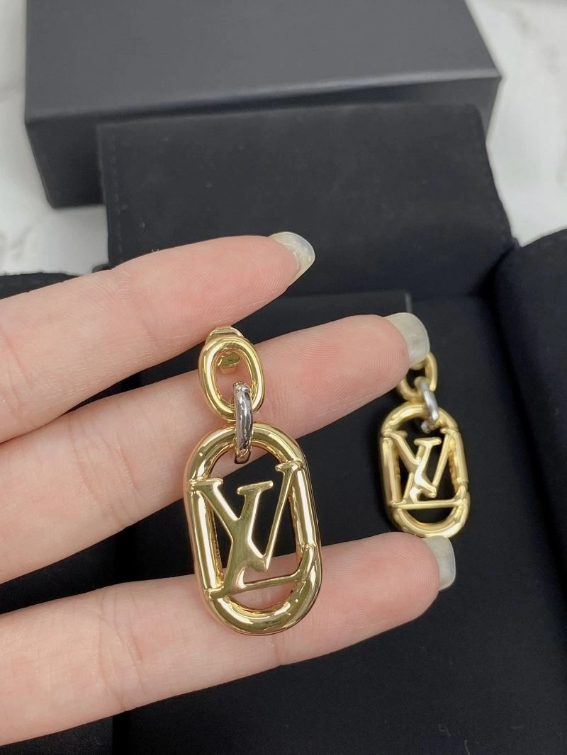 Cozy Louis Vuitton Earrings 250146