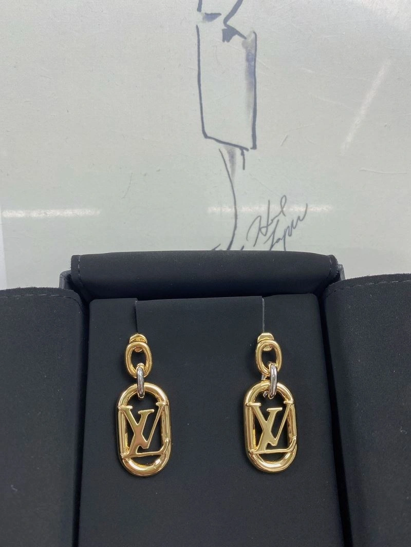 Cozy Louis Vuitton Earrings 250146