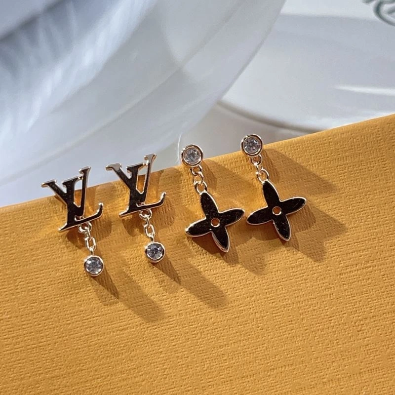 Flexible Louis Vuitton Earrings 250132