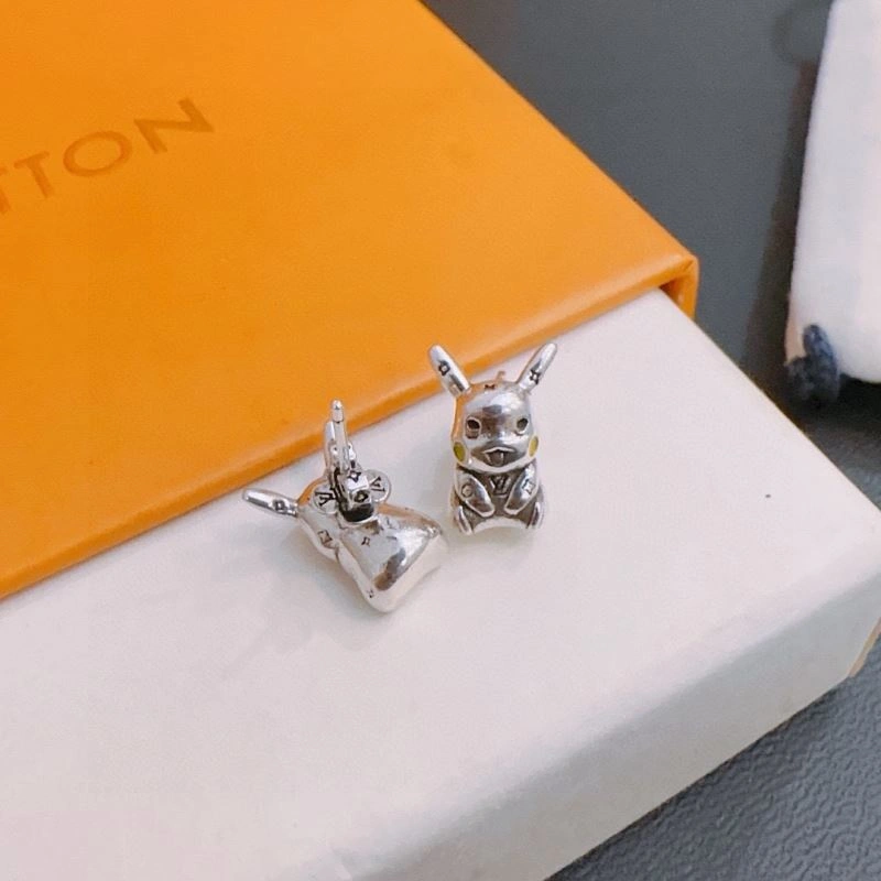 Louis Vuitton Earrings Classic 250129