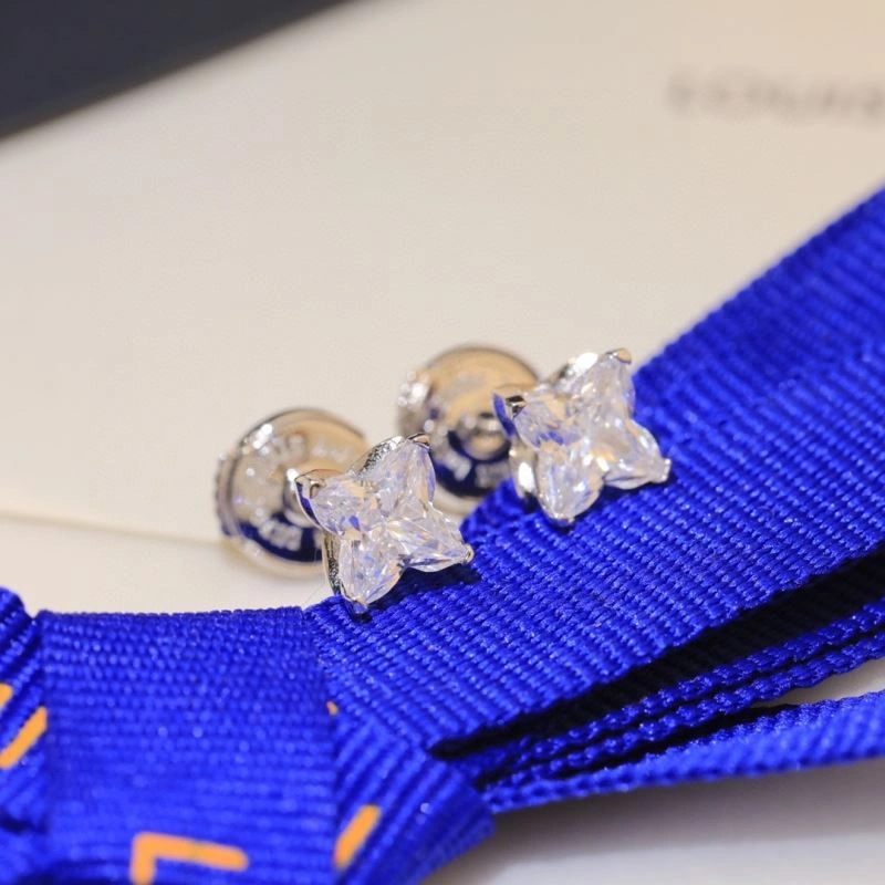 Louis Vuitton Earrings Seasonal 250137
